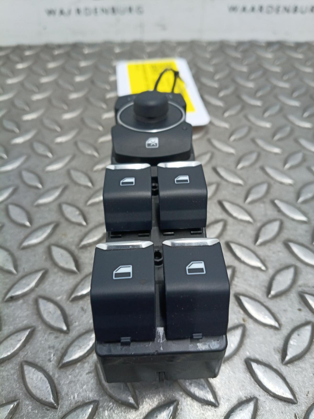 View Auto part SCHAKELAAR  ELEKTRISCHE RAMEN FORD TOURNEO COURIER 2024