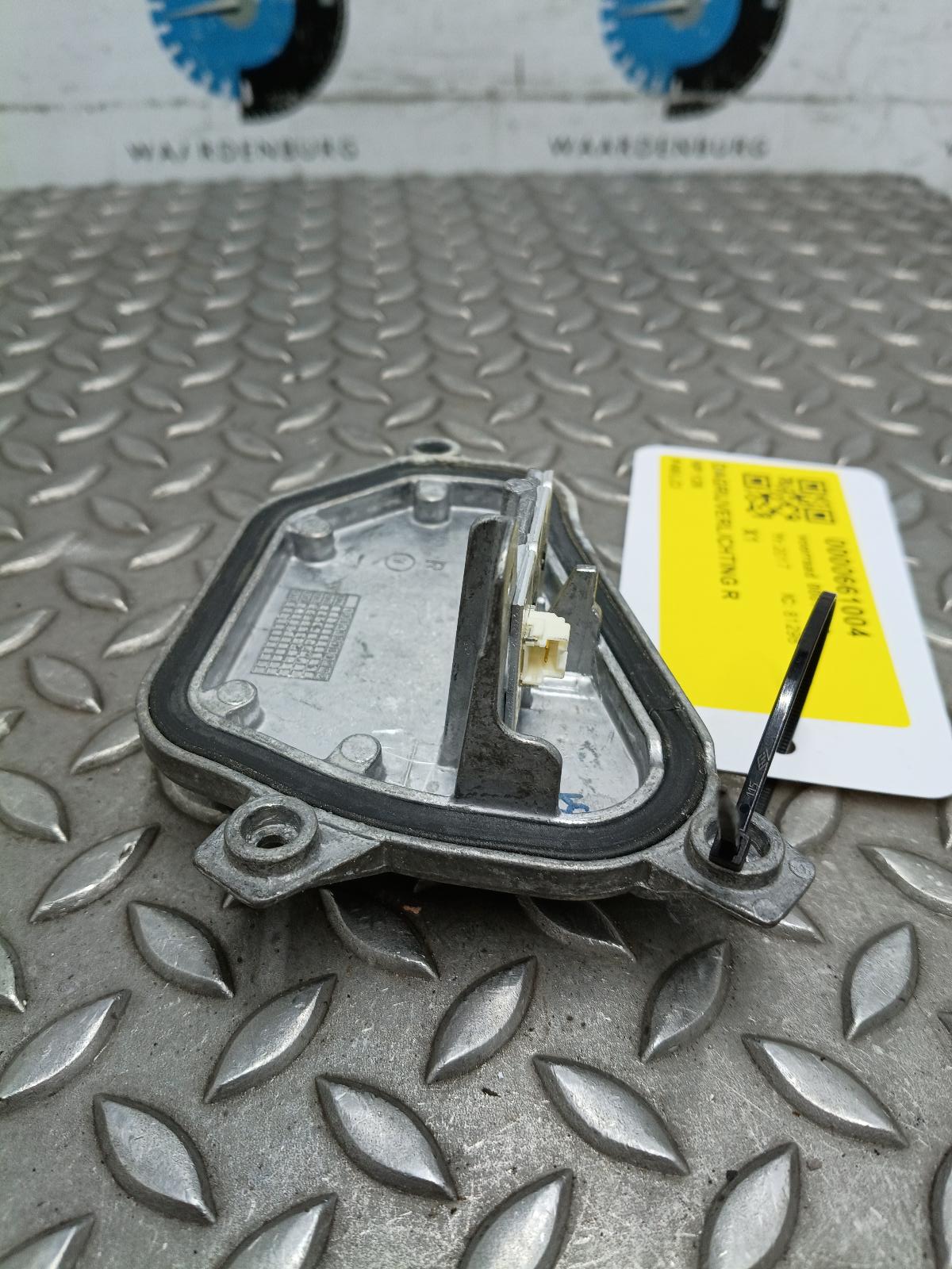 View Auto part DAGRIJVERLICHTING R BMW X1 2017