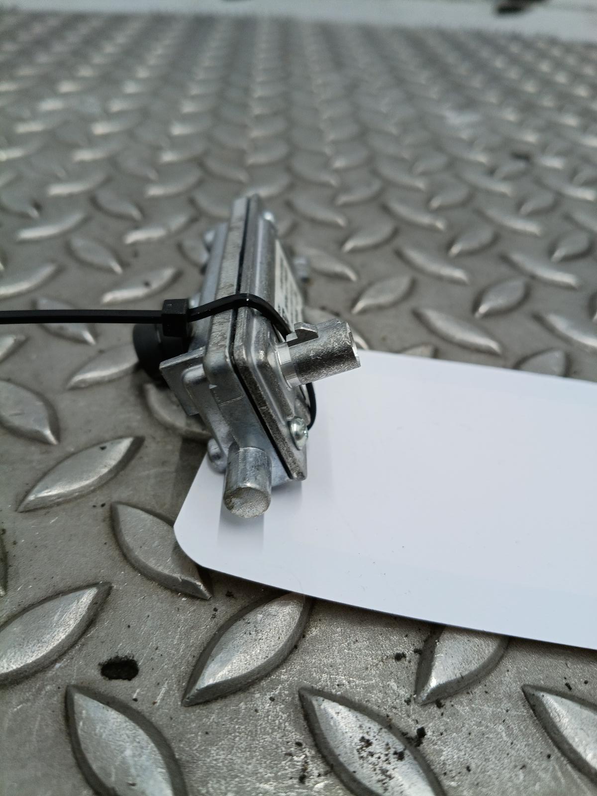 View Auto part CAMERA FORD TOURNEO COURIER 2024