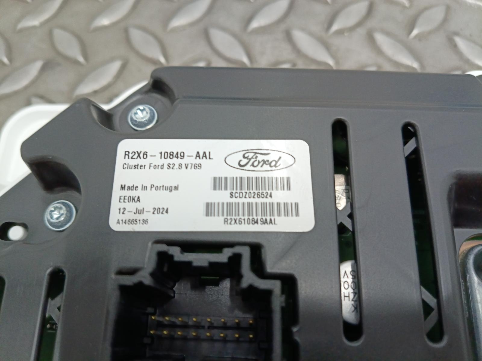 2024 FORD TOURNEO COURIER KLOKKENPANEEL View Auto part KLOKKENPANEEL FORD TOURNEO COURIER 2024