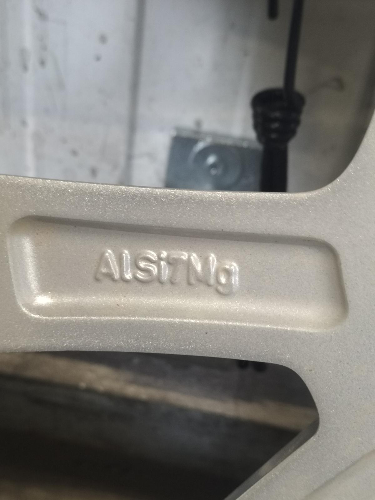 View Auto part VELGEN SET FORD TOURNEO COURIER 2024