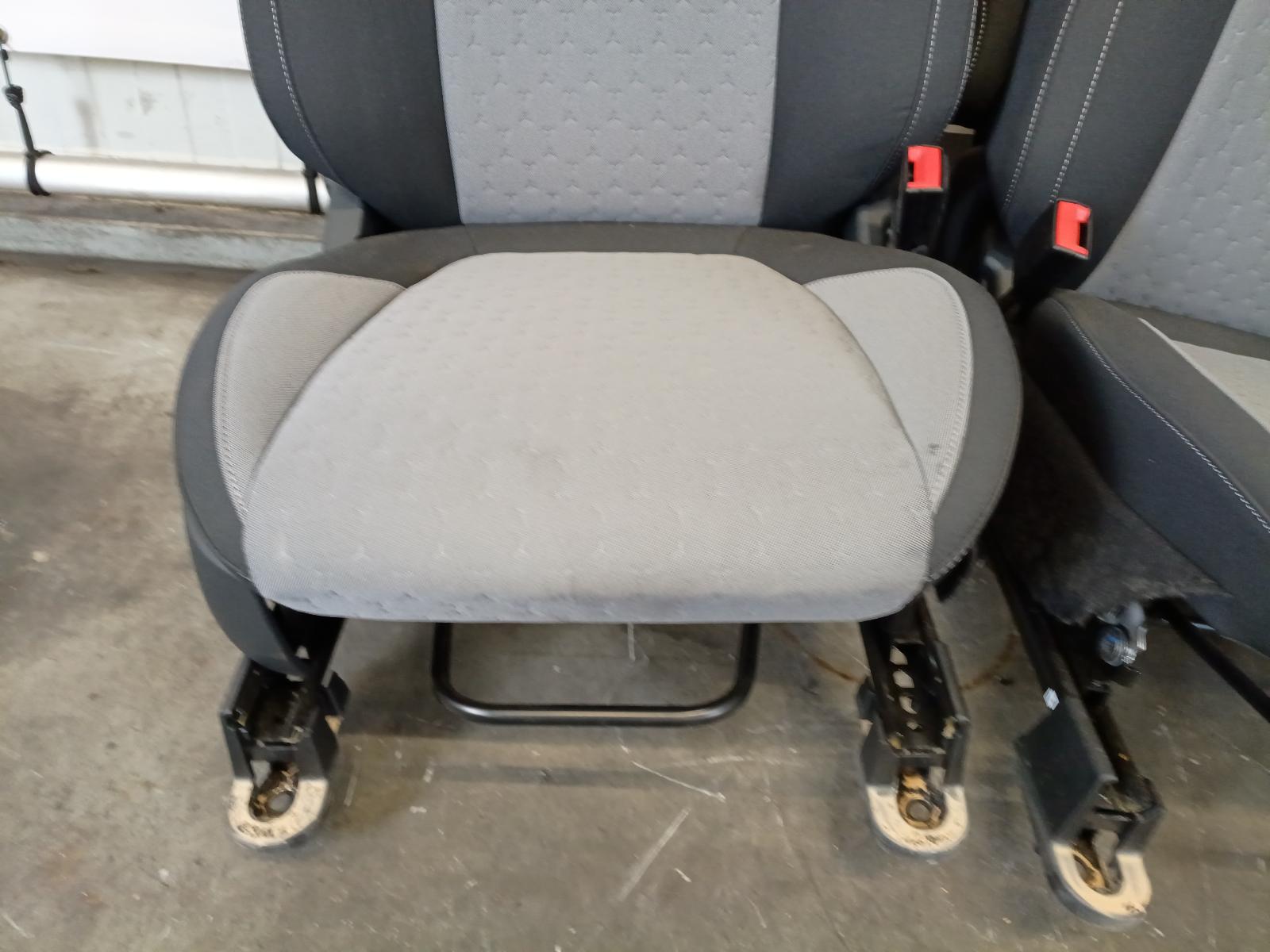 2024 FORD TOURNEO COURIER INTERIEUR COMPLEET View Auto part INTERIEUR COMPLEET FORD TOURNEO COURIER 2024