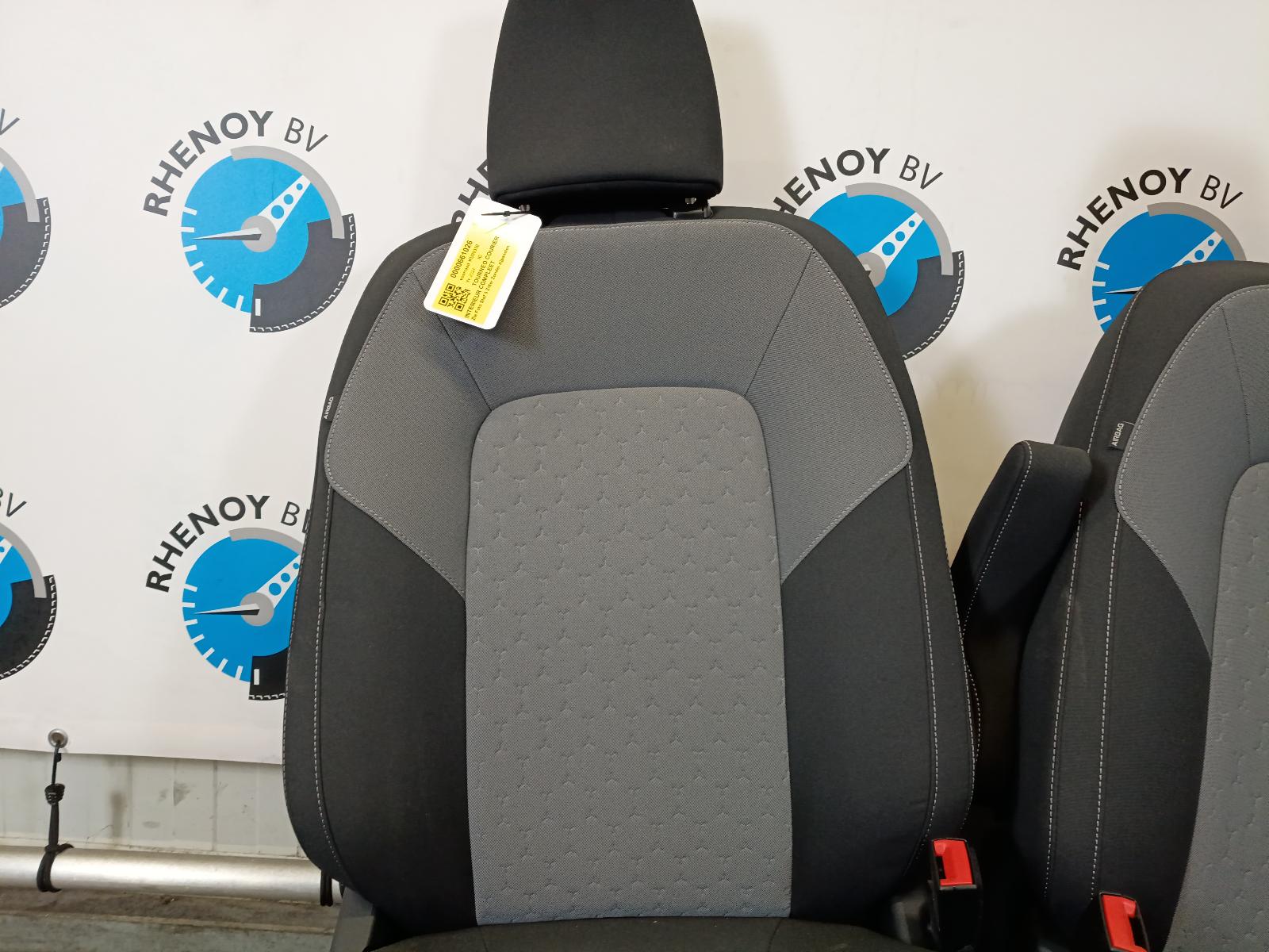 2024 FORD TOURNEO COURIER INTERIEUR COMPLEET View Auto part INTERIEUR COMPLEET FORD TOURNEO COURIER 2024