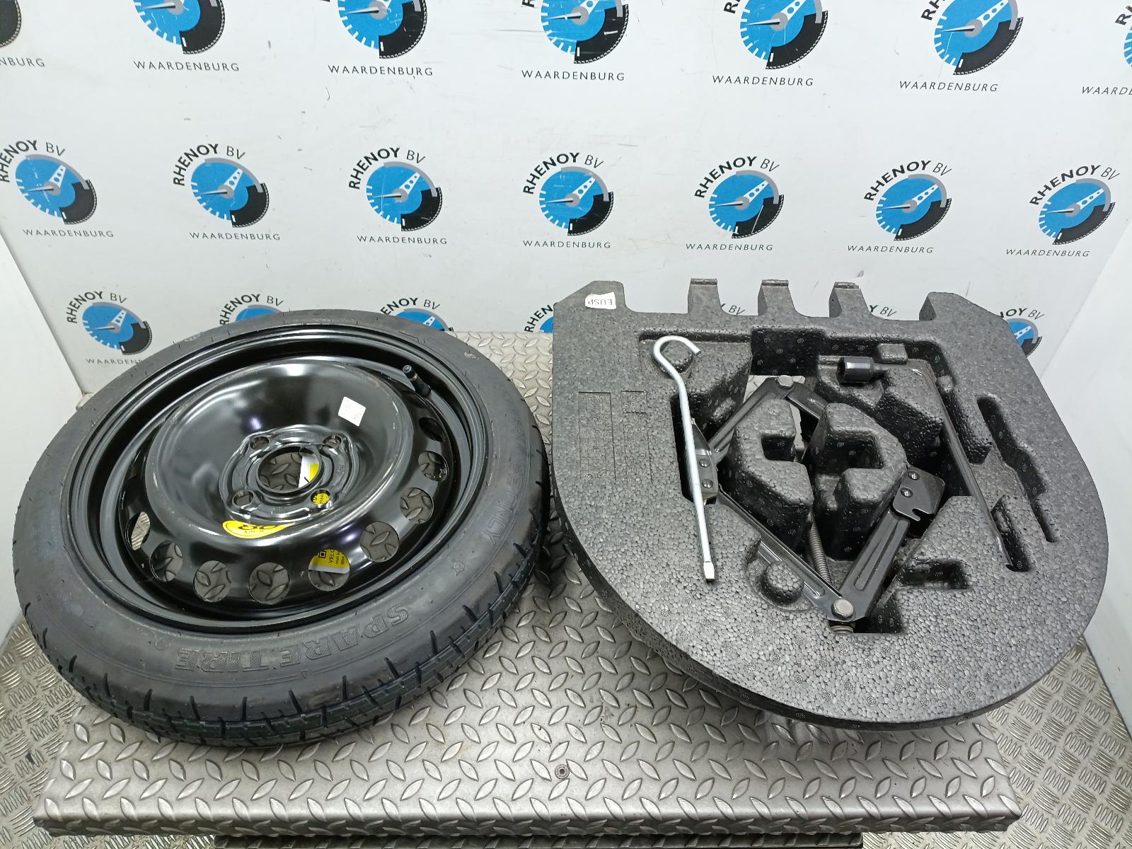 Bekijk Auto-onderdeel VELG OPEL / VAUXHALL VIVA 2018