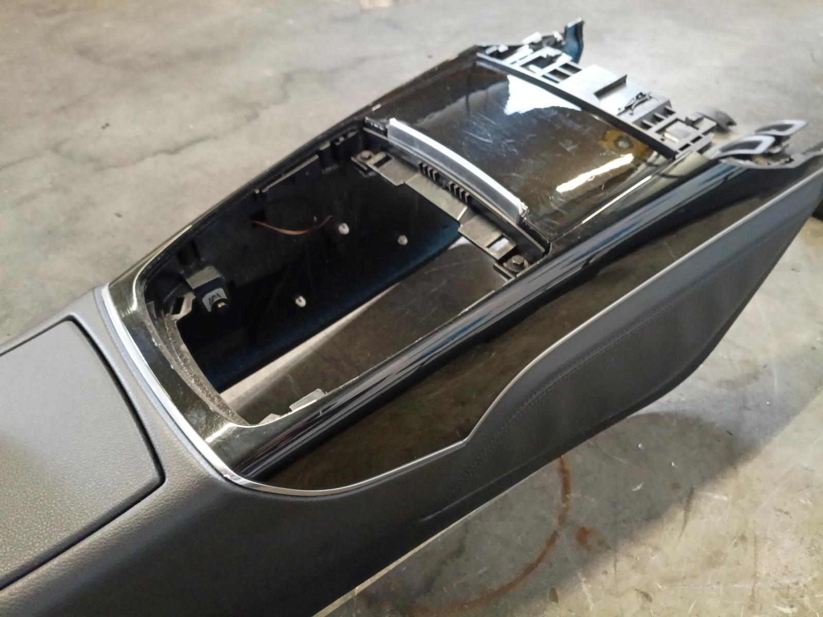 2016 AUDI A6 INTERIEUR COMPLEET View Auto part INTERIEUR COMPLEET AUDI A6 2016