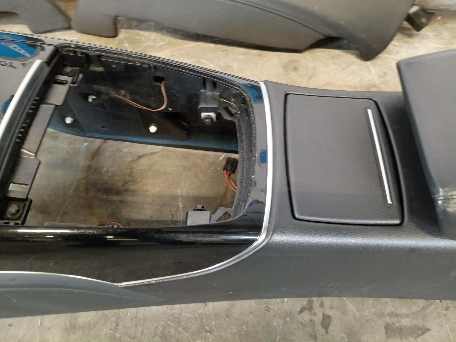 2016 AUDI A6 INTERIEUR COMPLEET View Auto part INTERIEUR COMPLEET AUDI A6 2016