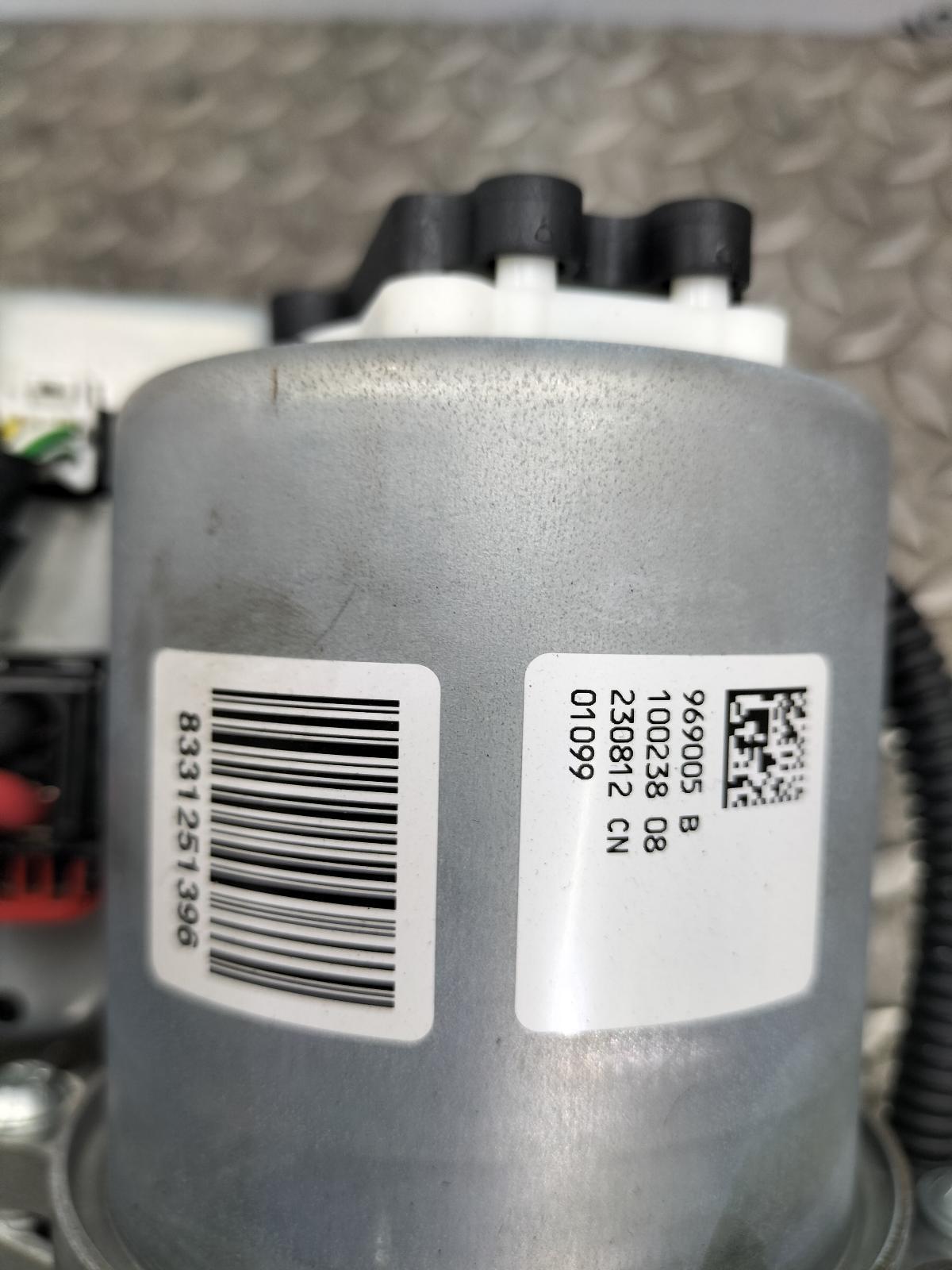 View Auto part STUURKOLOM RENAULT CLIO 2024