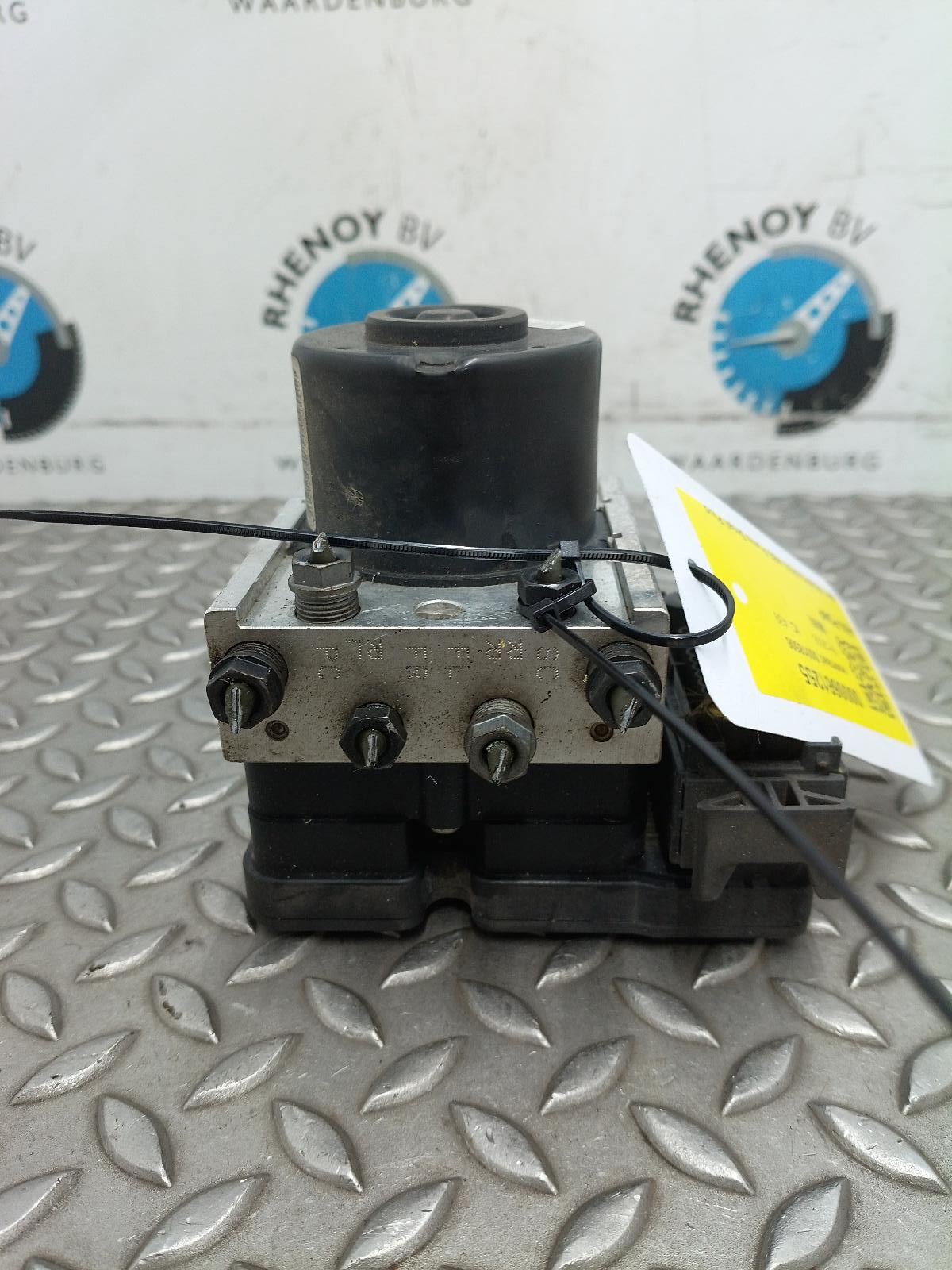 2006 MINI (BMW) MINI ABS POMP View Auto part ABS POMP MINI (BMW) MINI 2006