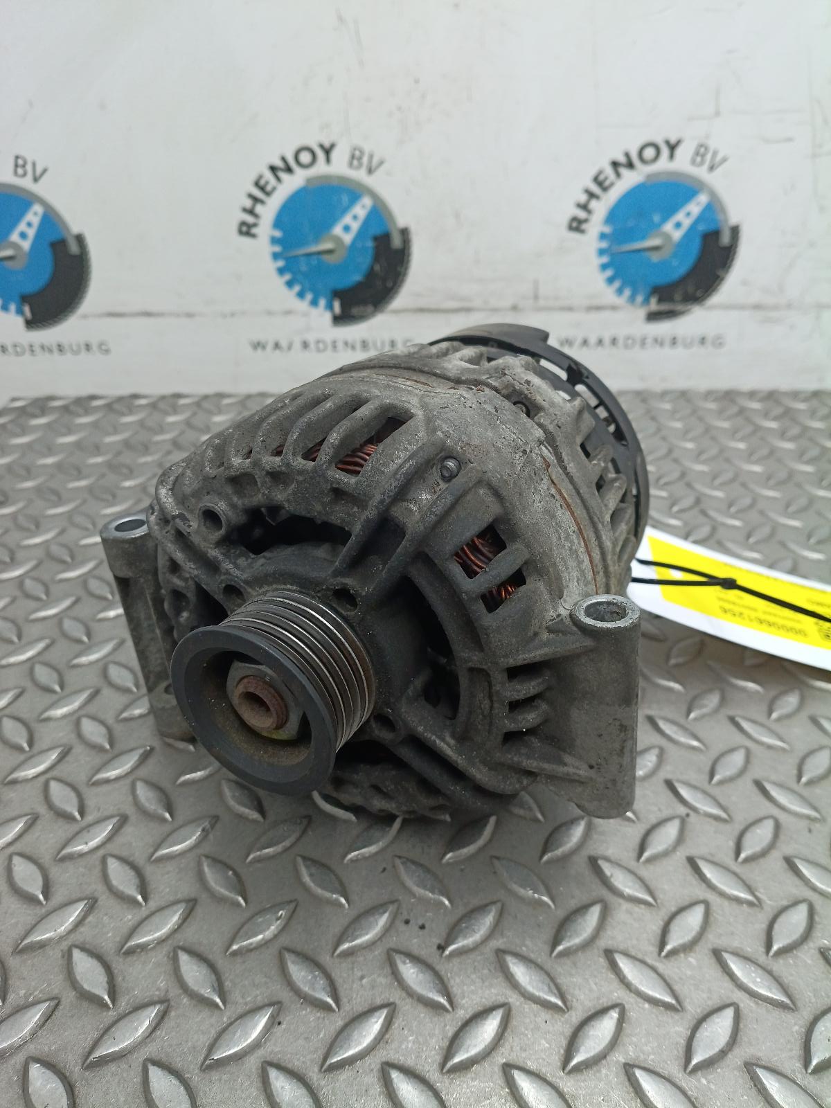 Bekijk Auto-onderdeel DYNAMO MINI (BMW) MINI 2006