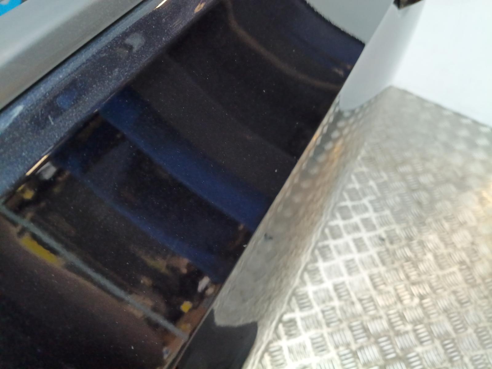 View Auto part PORTIER LV  VOLKSWAGEN GOLF 2022