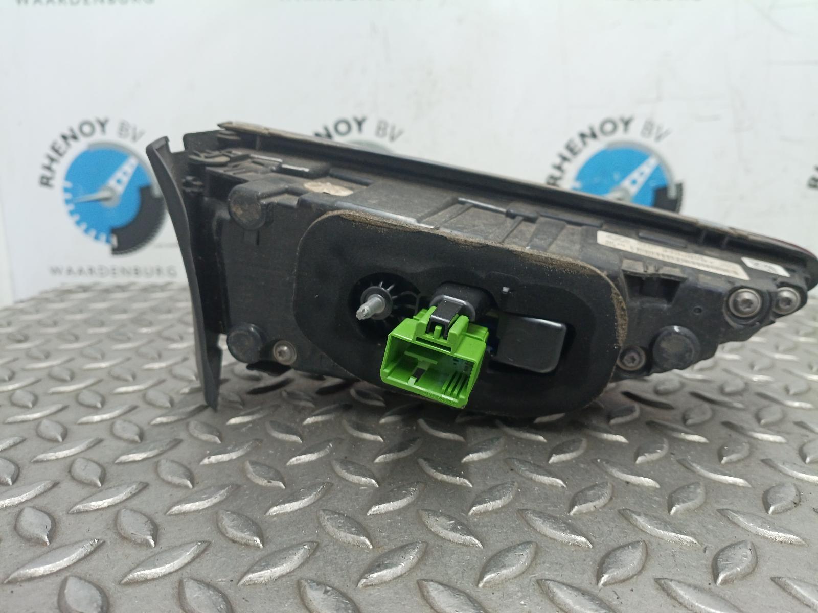 2022 VOLKSWAGEN GOLF ACHTERLICHT R View Auto part ACHTERLICHT R VOLKSWAGEN GOLF 2022