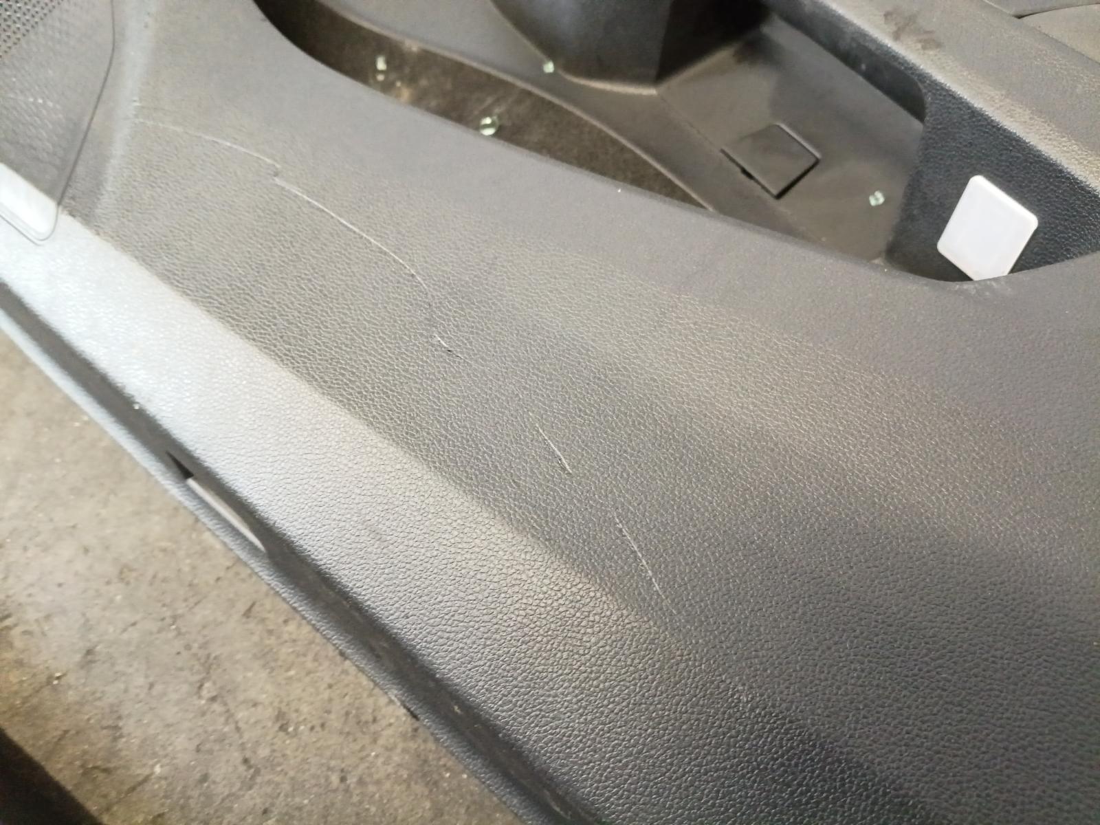 View Auto part INTERIEUR COMPLEET VOLKSWAGEN GOLF 2022