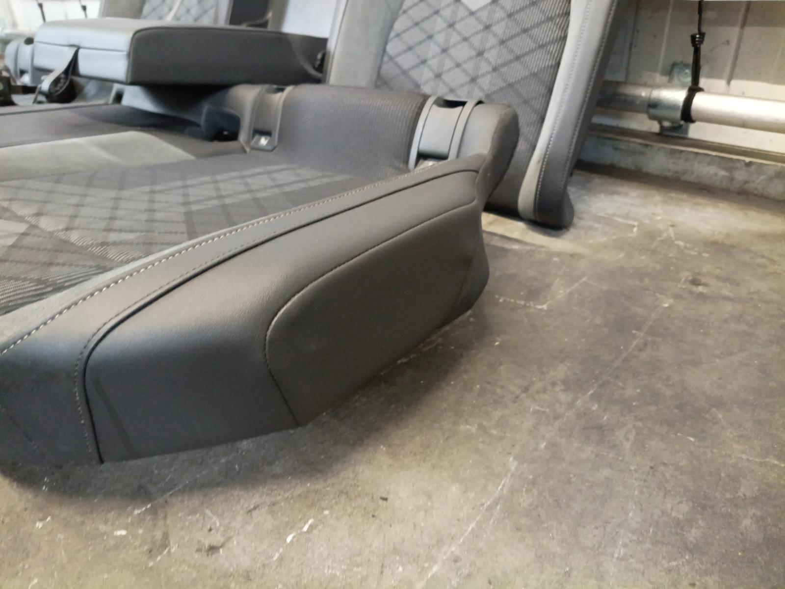 View Auto part INTERIEUR COMPLEET VOLKSWAGEN GOLF 2022
