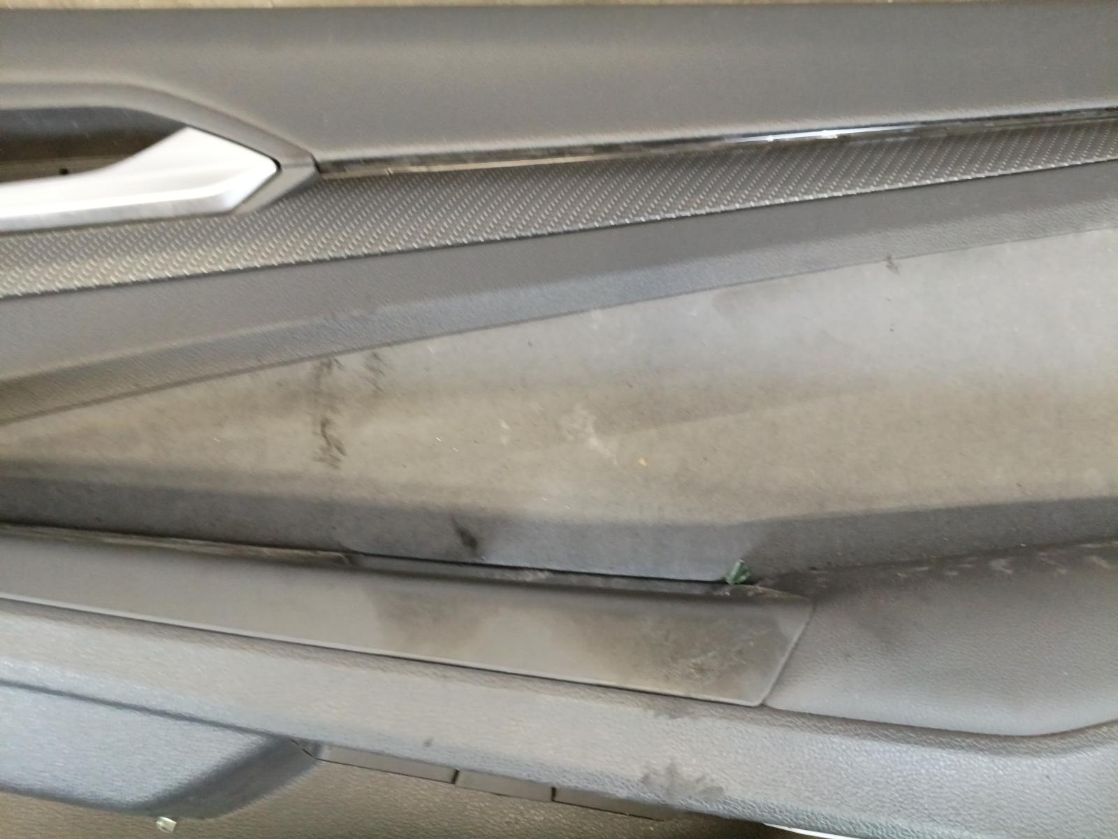 View Auto part INTERIEUR COMPLEET VOLKSWAGEN GOLF 2022