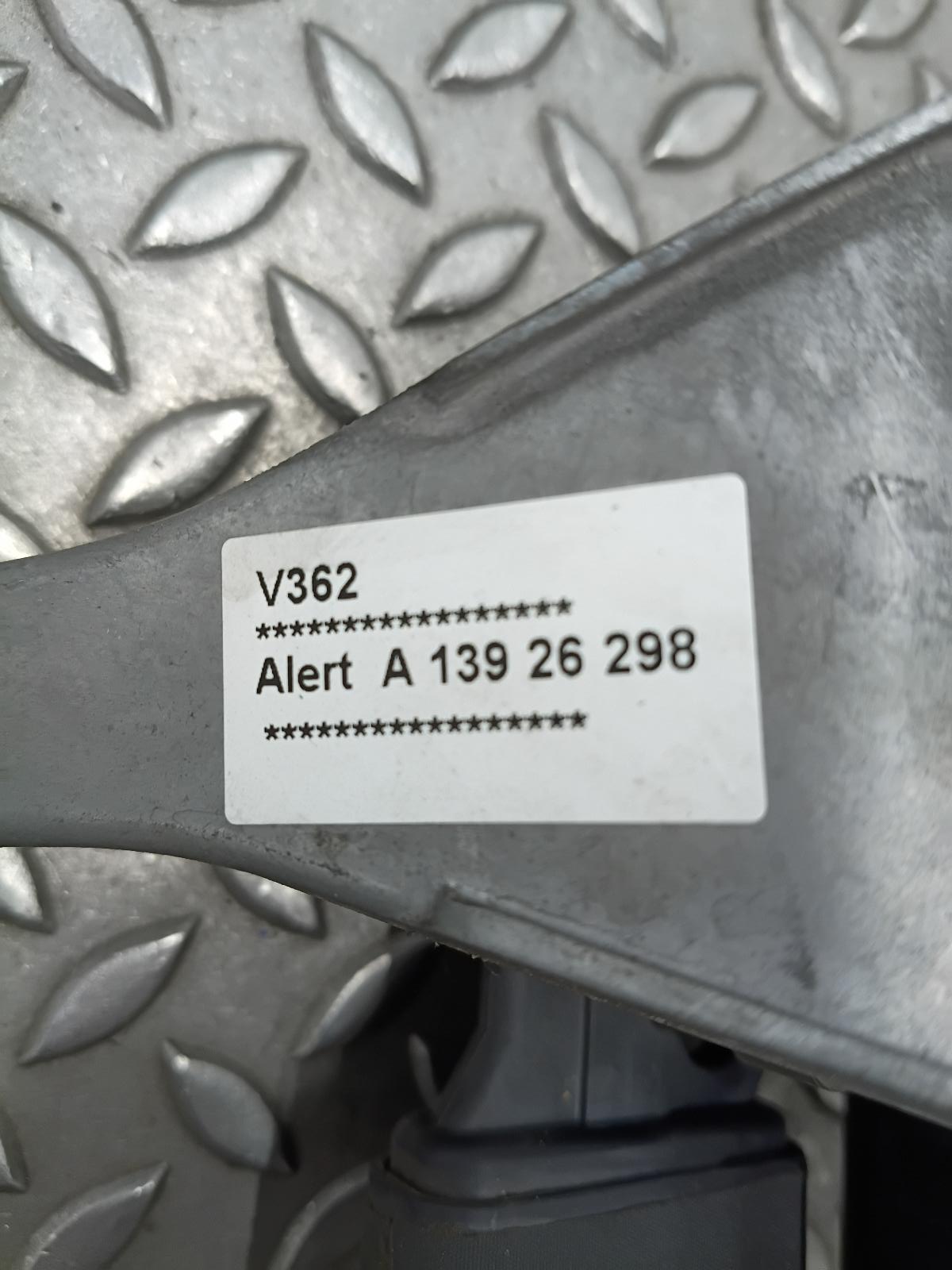 View Auto part RUITENWISSERMOTOR VOOR FORD TRANSIT CUSTOM 2019