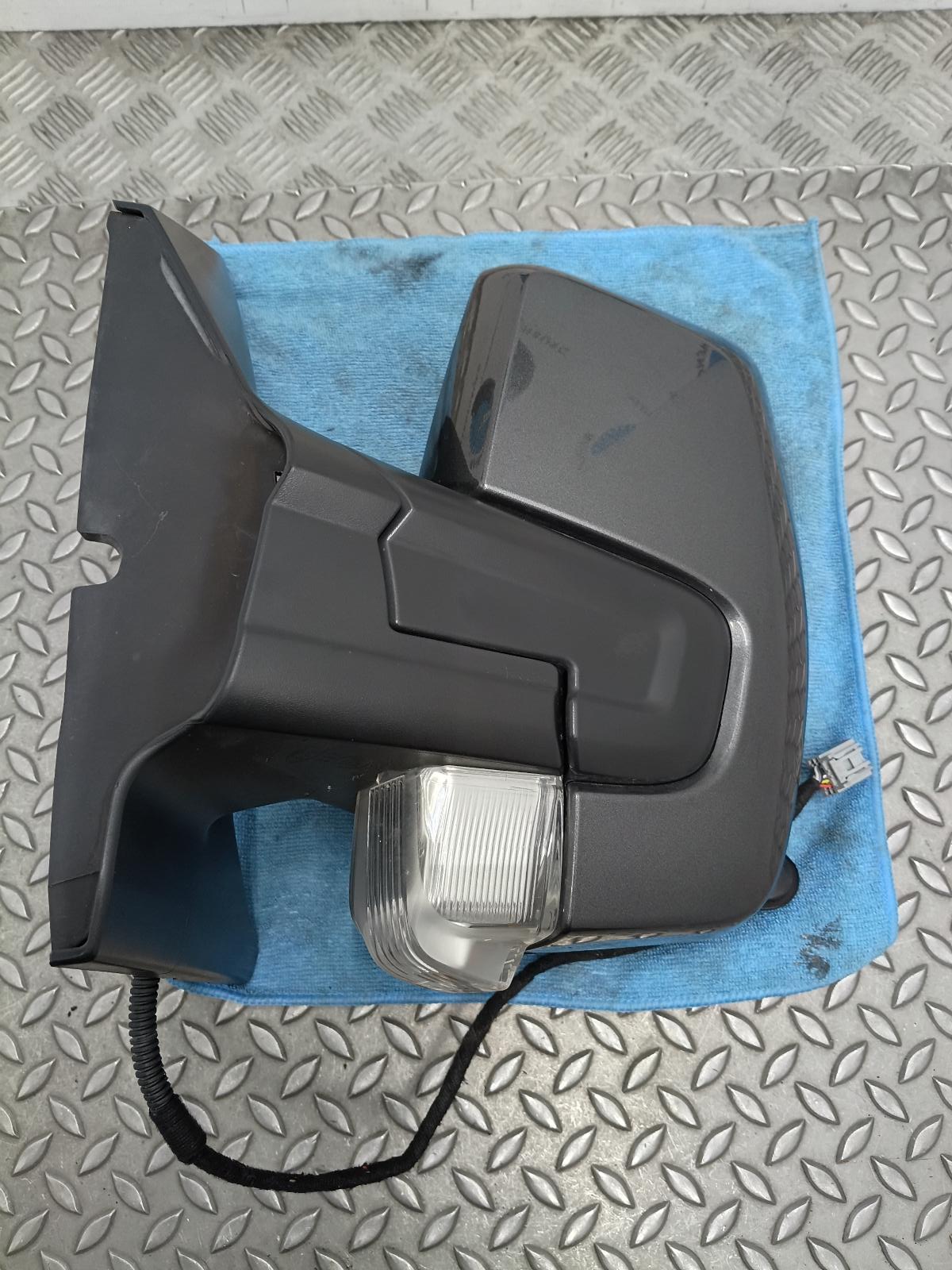 2019 FORD TRANSIT CUSTOM SPIEGEL L View Auto part SPIEGEL L FORD TRANSIT CUSTOM 2019