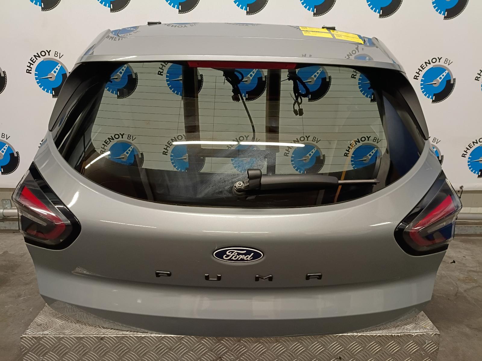 Bekijk Auto-onderdeel ACHTERKLEP FORD PUMA 2025