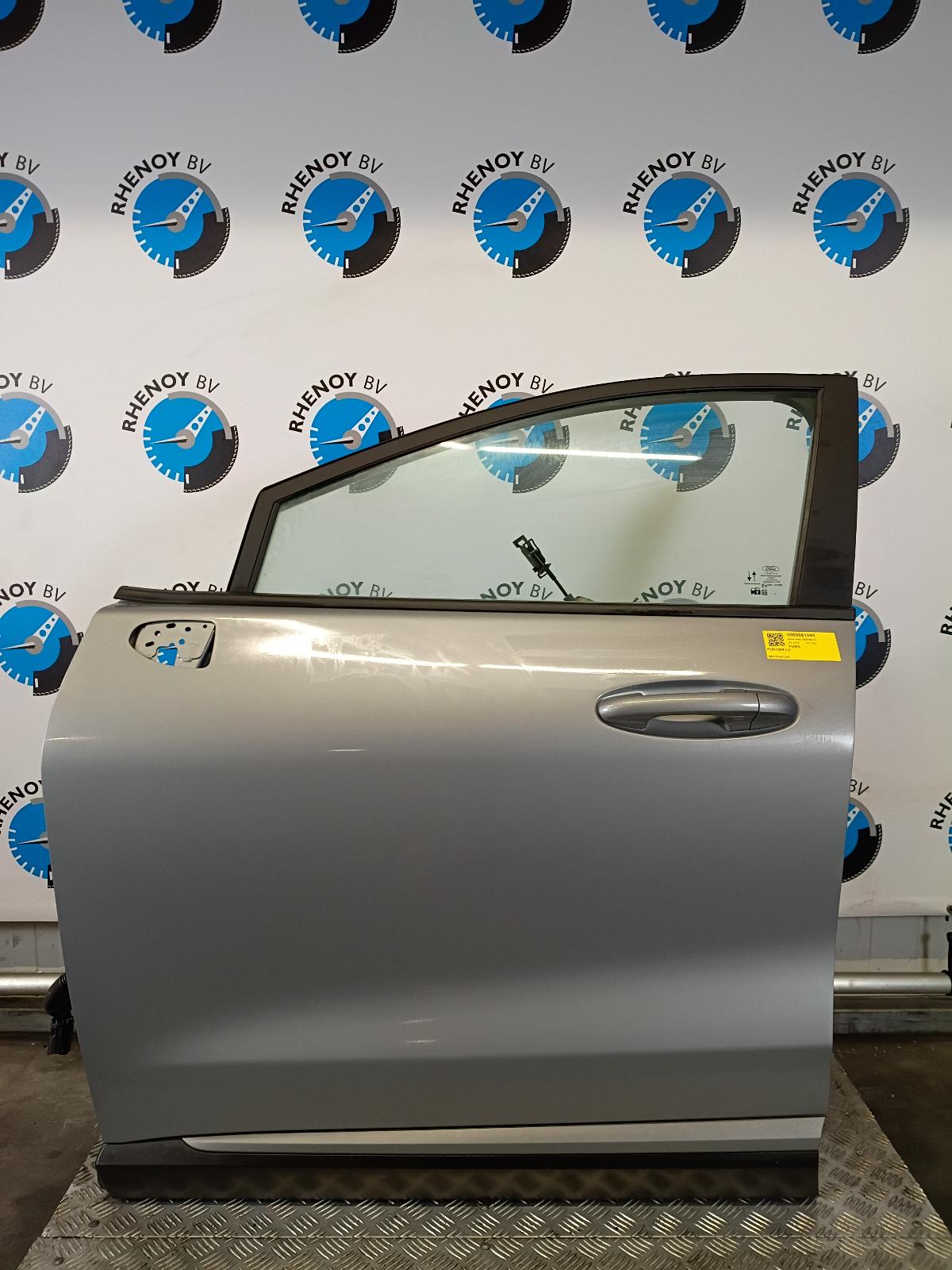 Bekijk Auto-onderdeel PORTIER LV  FORD PUMA 2025