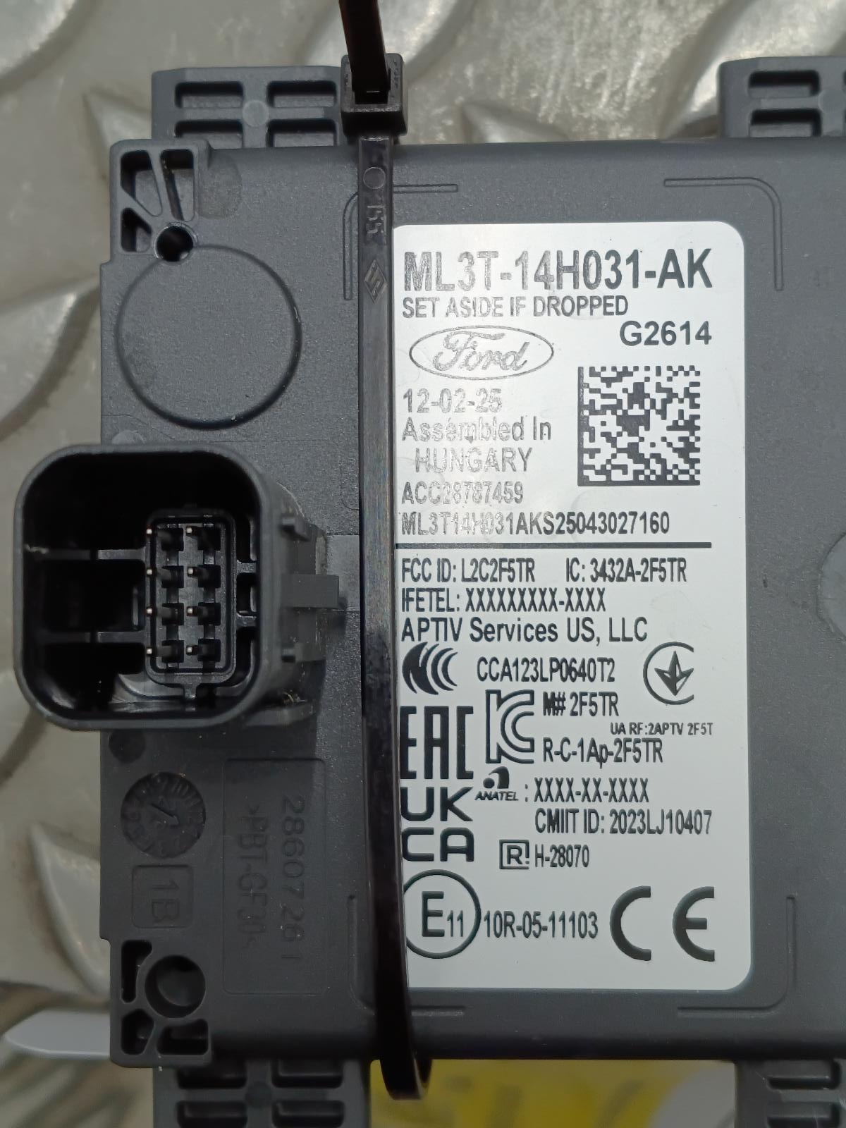 View Auto part SENSOR RADAR FORD PUMA 2025