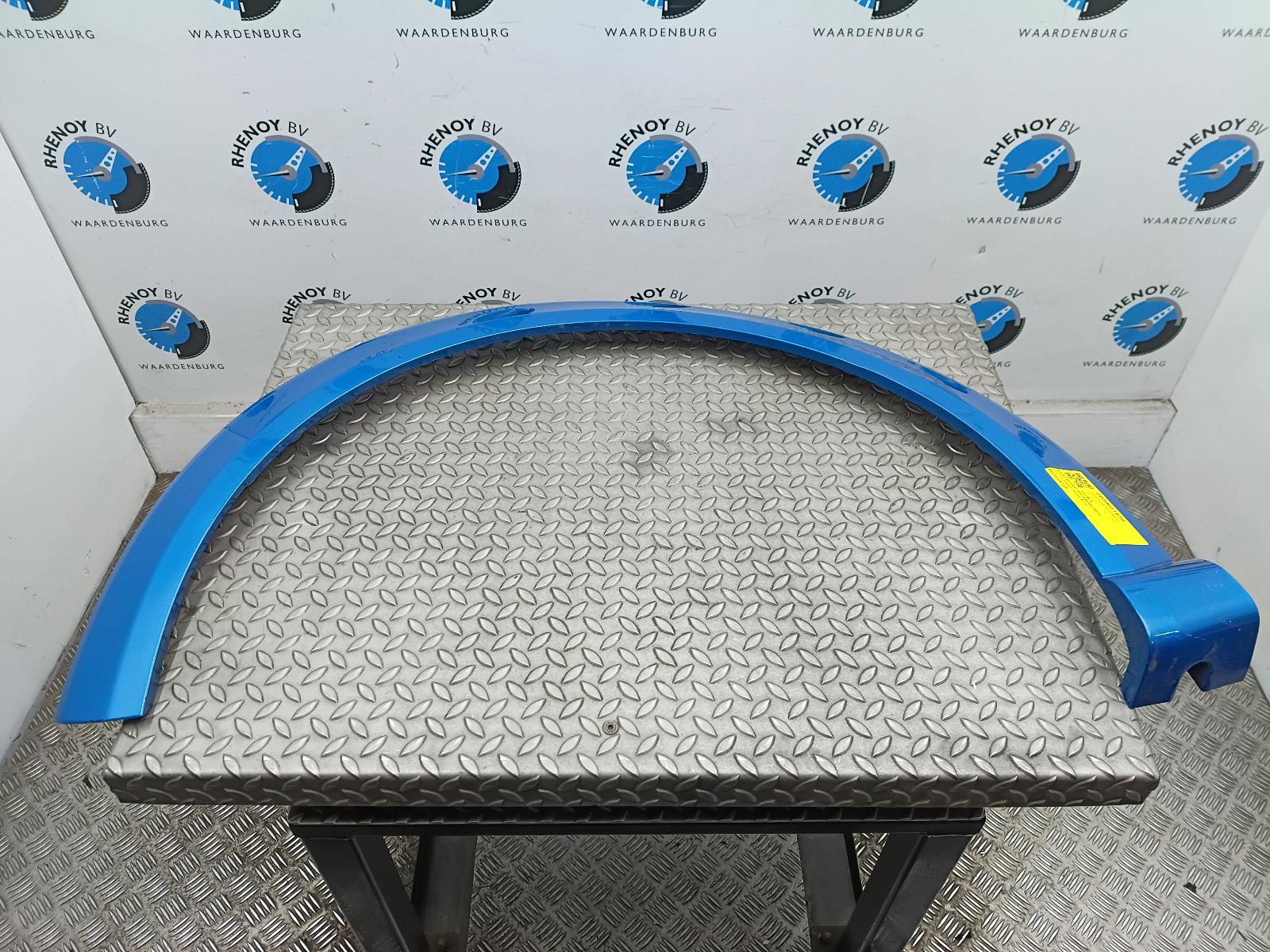 Bekijk Auto-onderdeel SPATBORD VERBREDER FORD PUMA 2025
