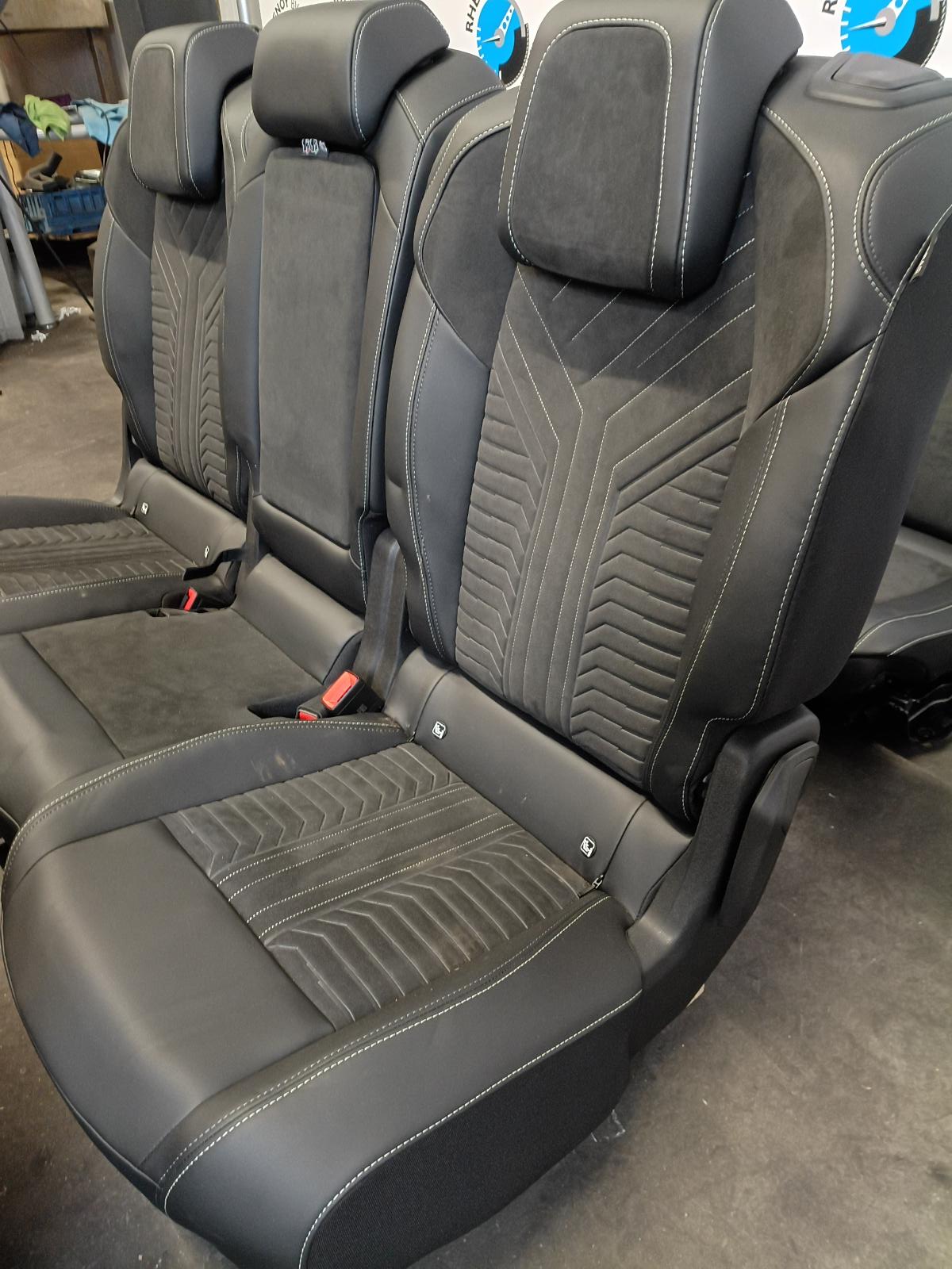 View Auto part INTERIEUR COMPLEET PEUGEOT 5008 2024