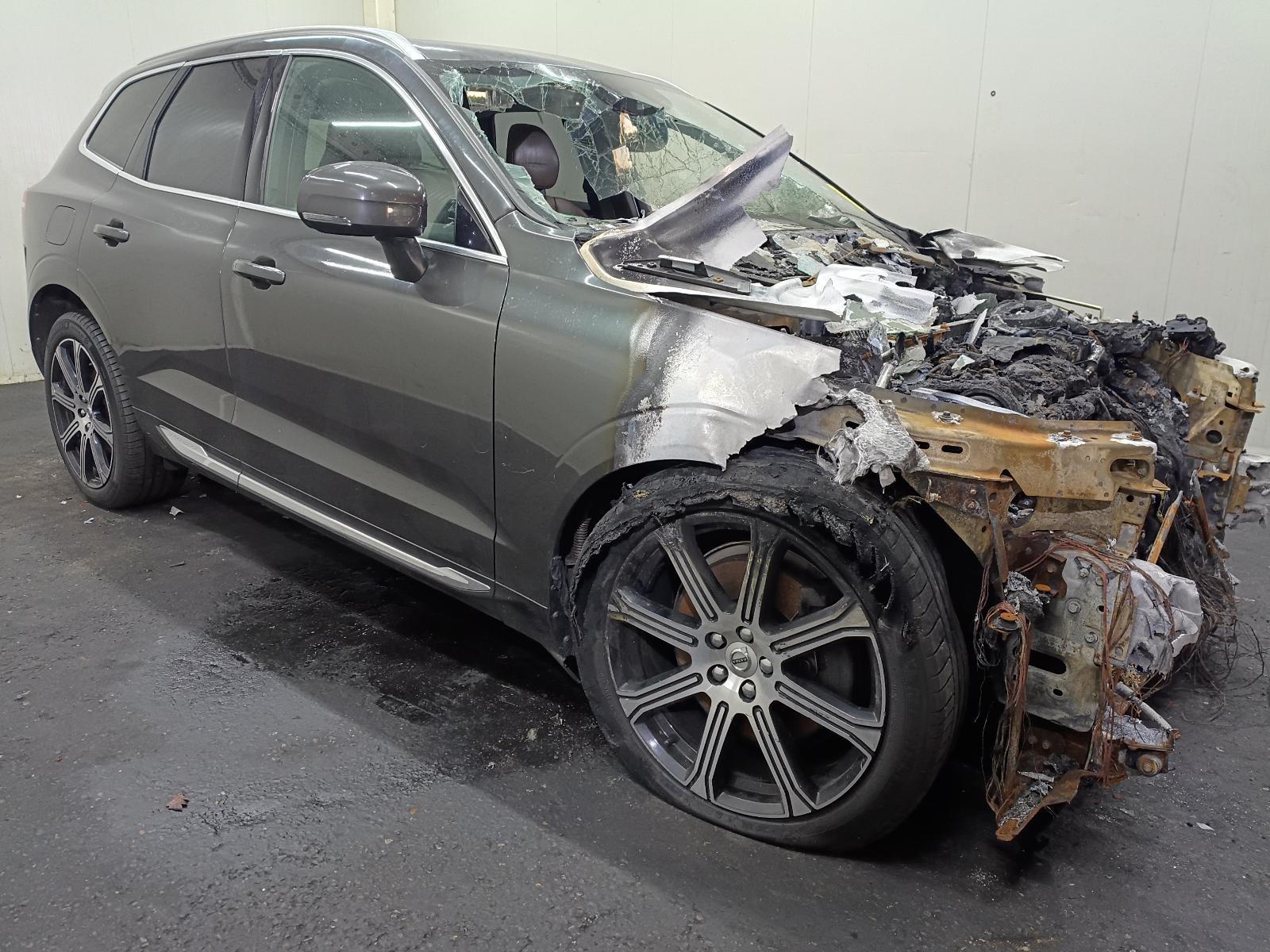Bekijk Auto-onderdeel ACHTERKANT AUTO COMPLEET VOLVO XC60 2018