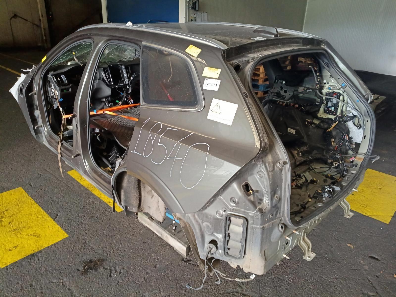 2018 VOLVO XC60 ACHTERKANT AUTO COMPLEET View Auto part ACHTERKANT AUTO COMPLEET VOLVO XC60 2018