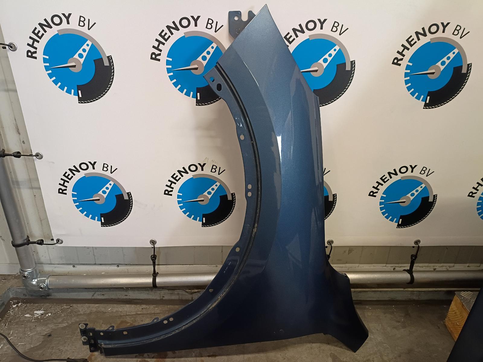 View Auto part VOORKOP COMPLEET FORD KUGA 2024