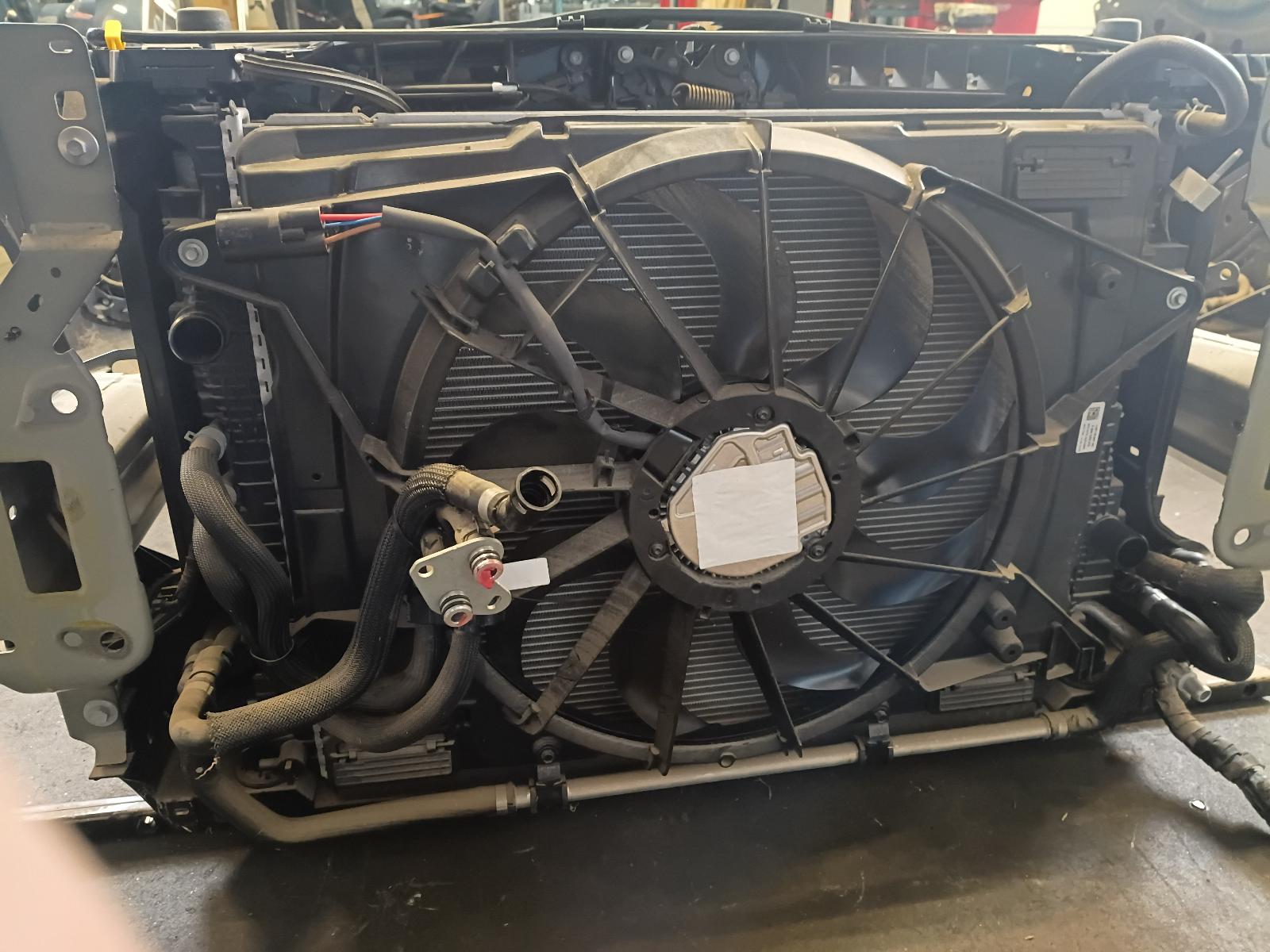 View Auto part VOORKOP COMPLEET FORD KUGA 2024