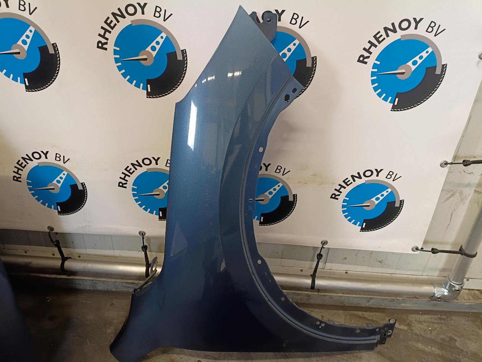 View Auto part VOORKOP COMPLEET FORD KUGA 2024