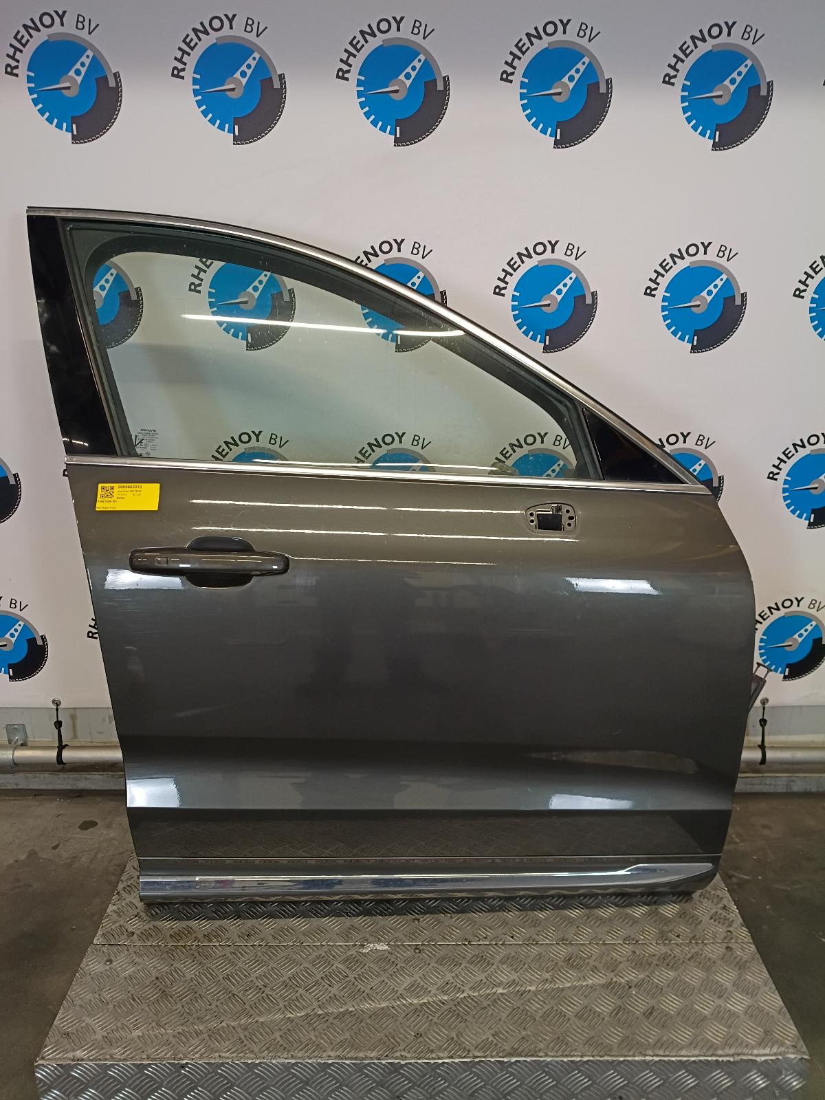 Bekijk Auto-onderdeel PORTIER RV VOLVO XC60 2018