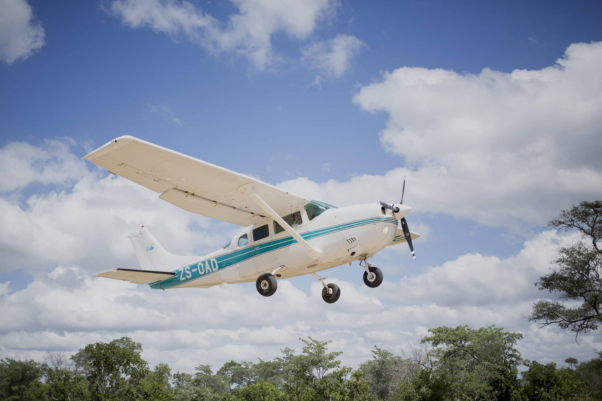 Flying High With A Bush Pilot In Botswana Rhino Africa Blog