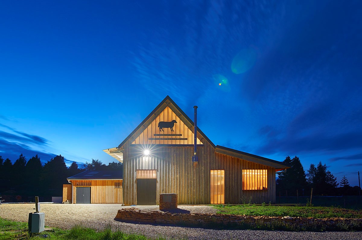 Minchinhampton Rugby Club house by Austin Design Works