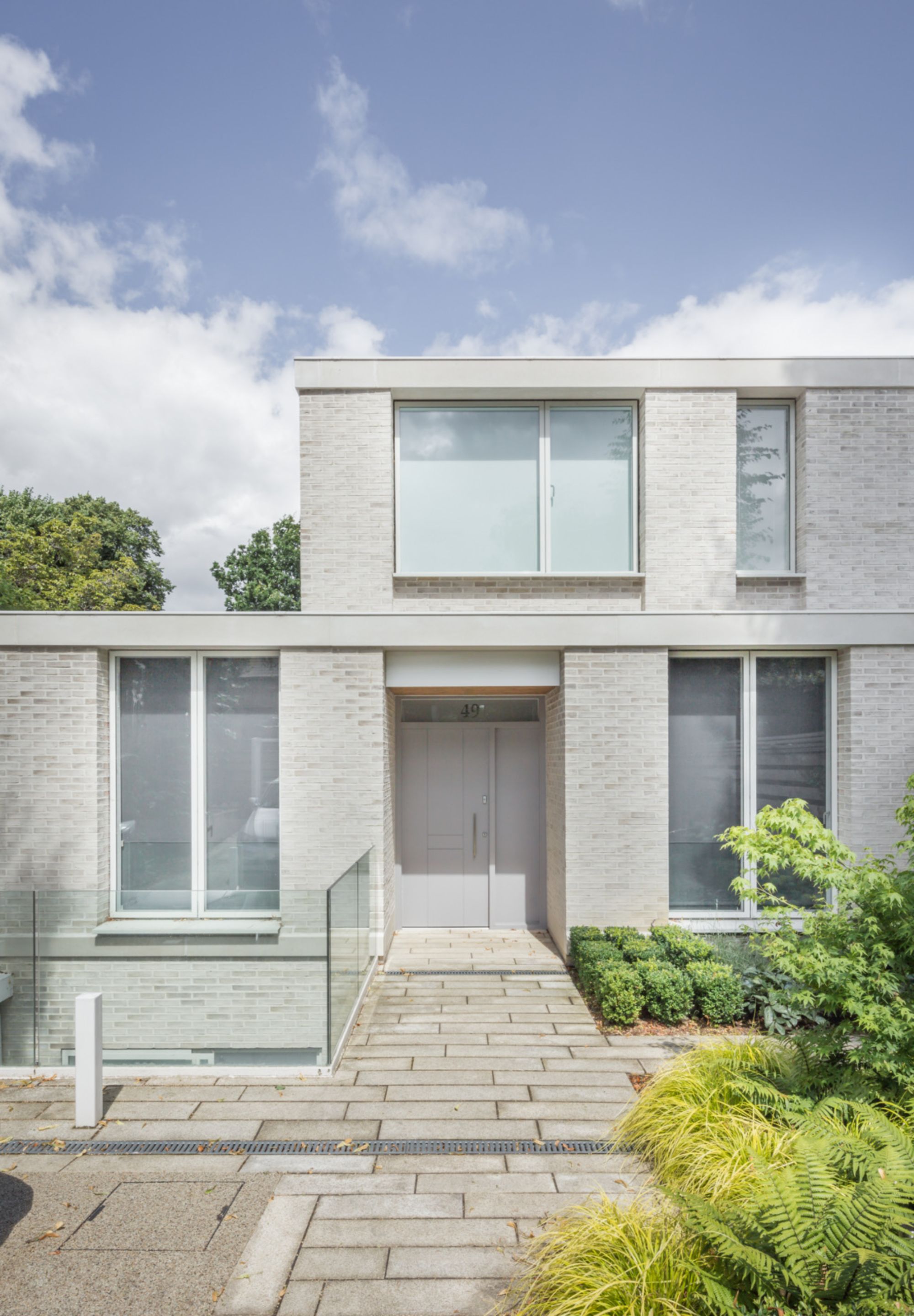 BLACKHEATH HOUSE by AAVA Architects