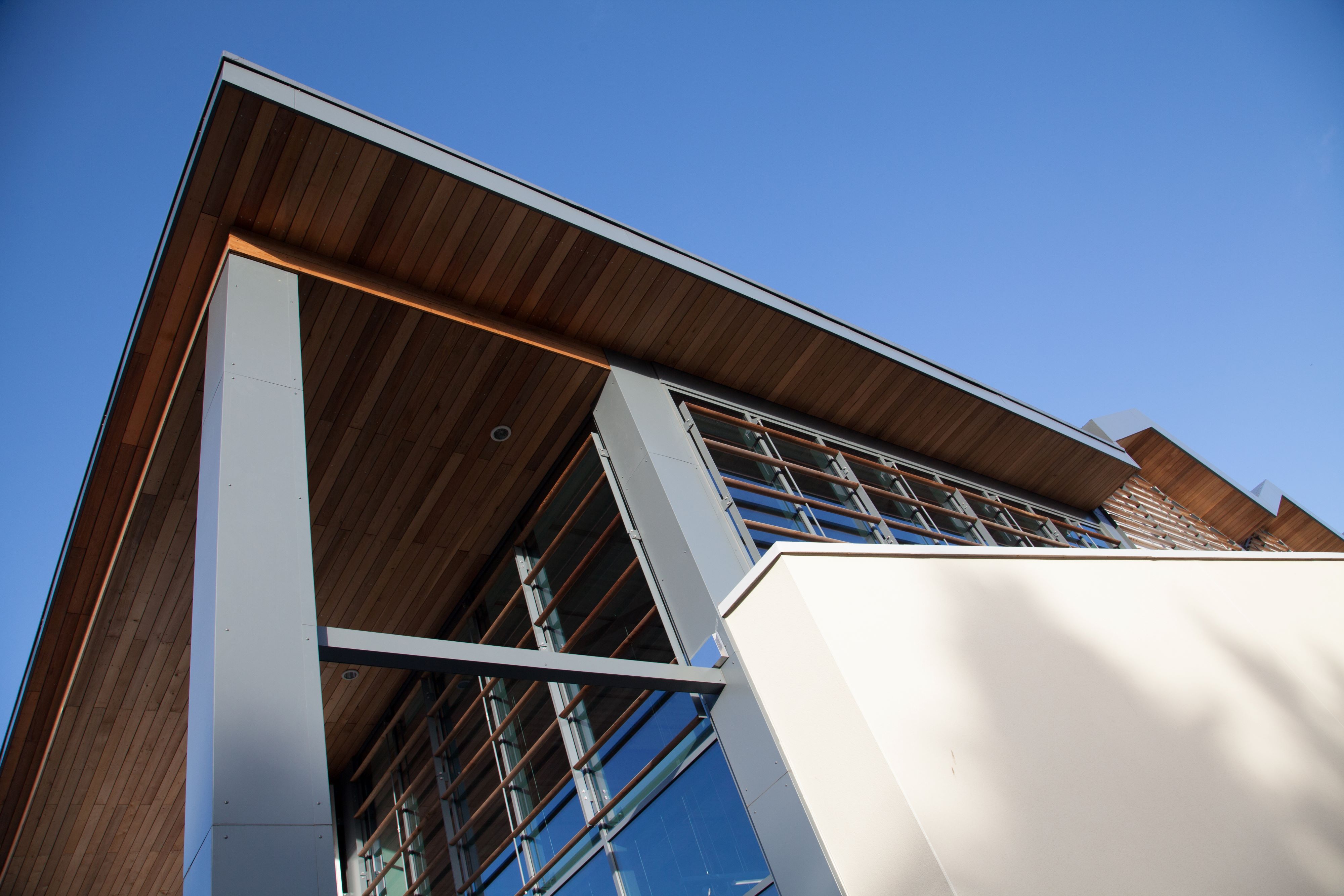 Cradle Bridge Retail Park by AU Architects Ltd