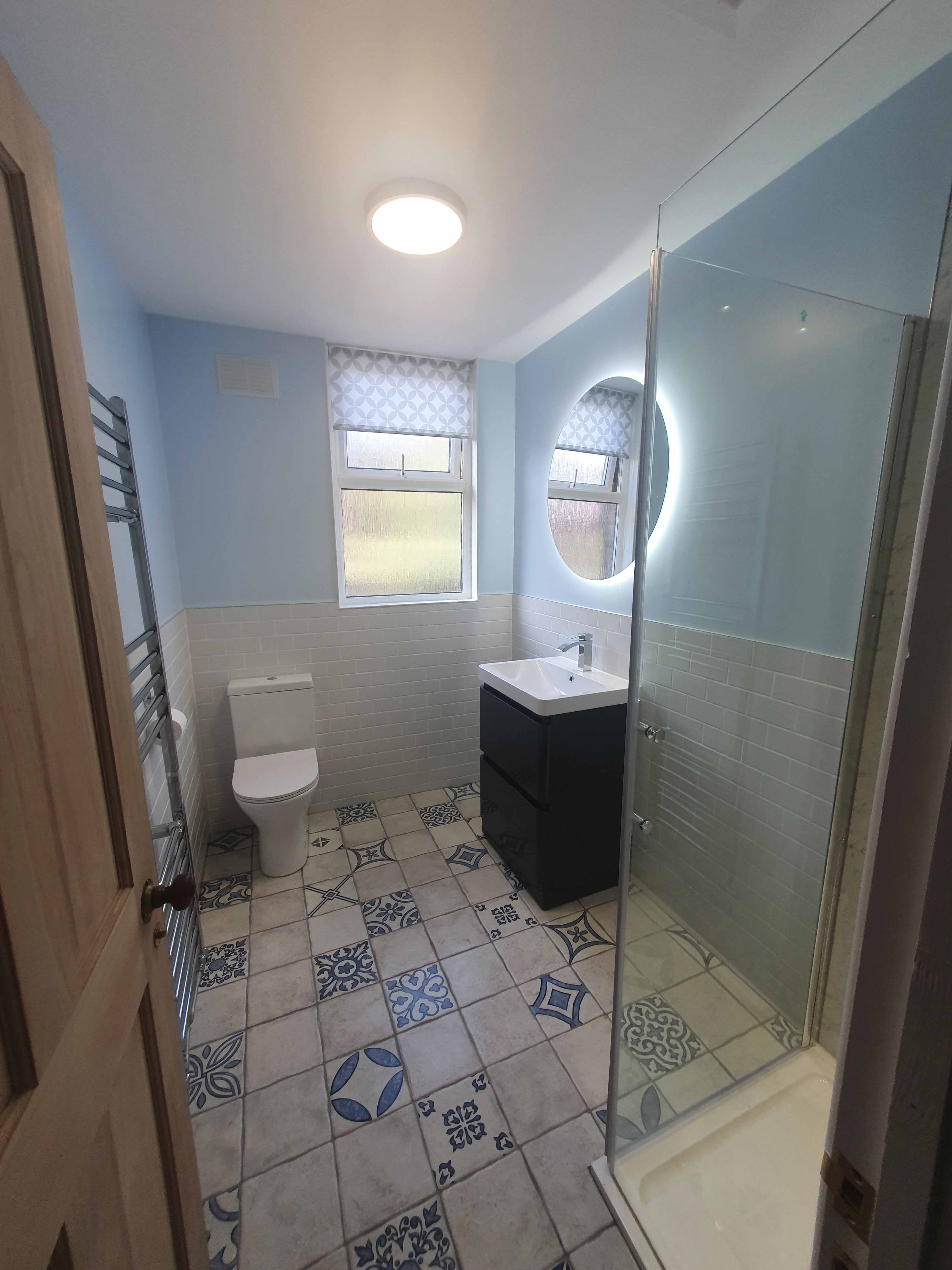 Bathroom extension and refurbishment by House Architects