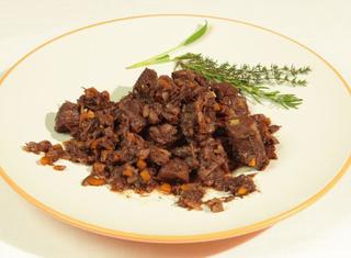 Come fare il cinghiale in civet