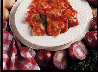 Ricetta: ravioli di patate e salsiccia