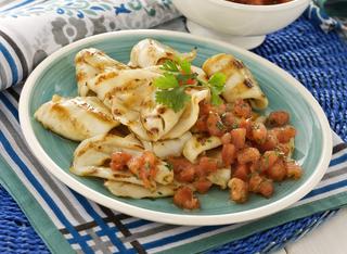 Ricette Calamari pomodoro e piselli - Le ricette di ...