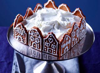 Torta con casette di pan di zenzero