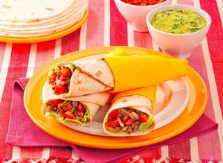 Tortillas ripiene per burrito