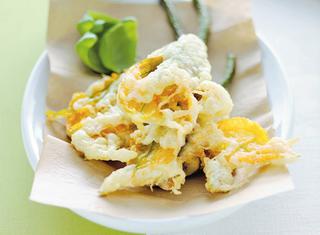 Fiori di zucca in pastella