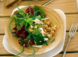 Insalata con farro, radicchio e senape rustica
