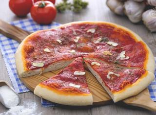 Come preparare la pizza alla marinara