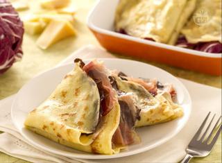 Ricetta: crespelle al radicchio e speck