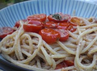 Ricetta: spaghetti al patè di olive