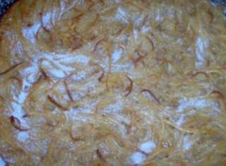Come preparare il migliaccio dolce con gli spaghetti