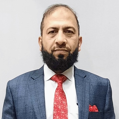 Naeem Sarwar driving instructor