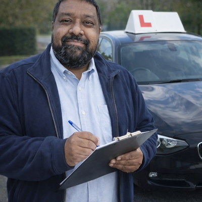 Safdar Lodhi driving instructor
