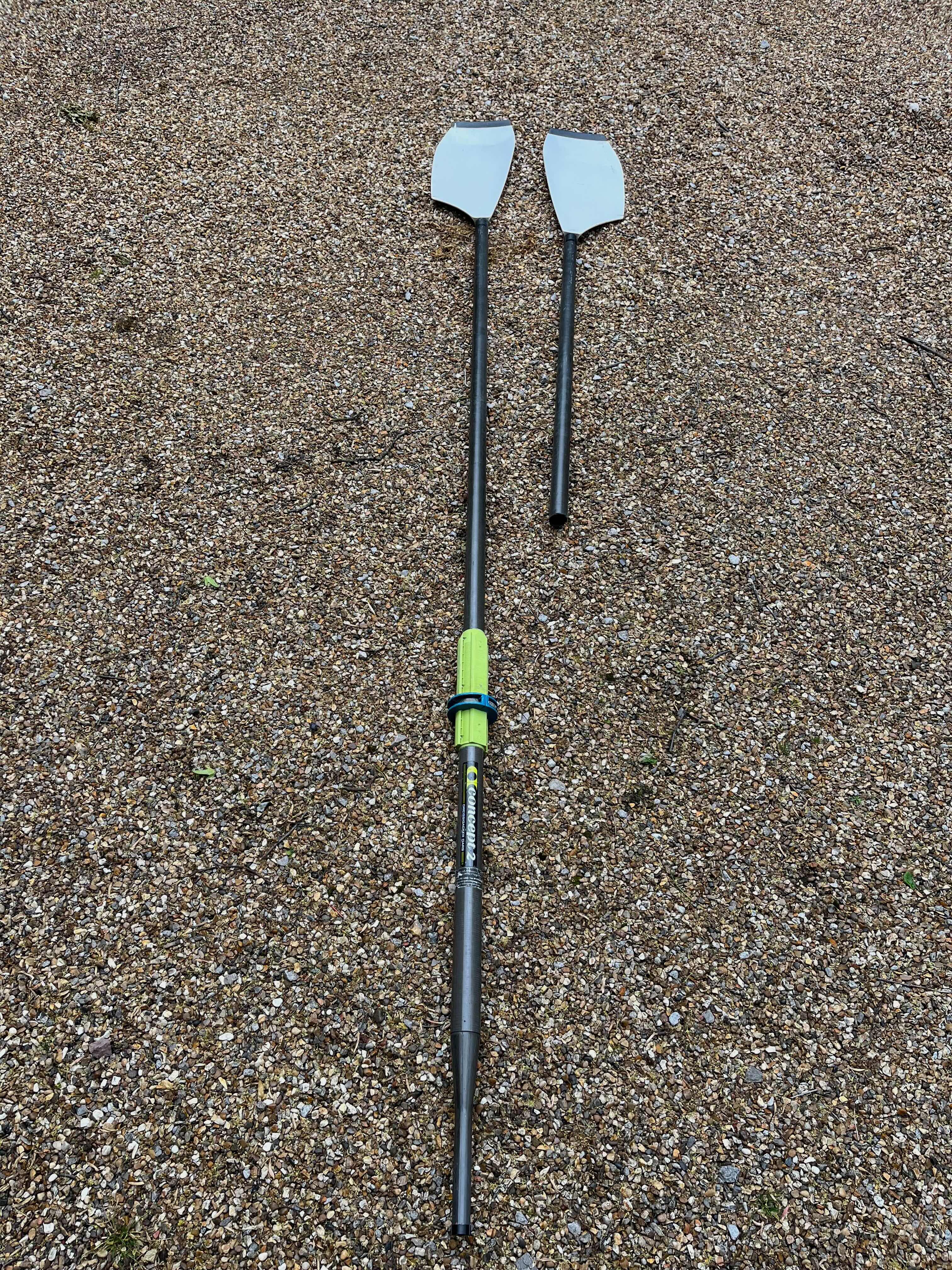 one and a half sculling blades for presentation purposes - image 2